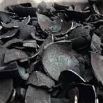 Coconut shell charcoal sorting